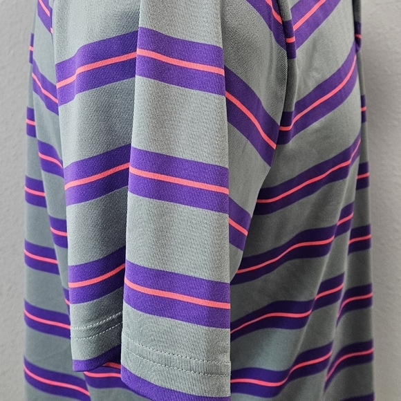 UnderArmour loose fit striped Polo men's medium - Picture 4 of 8